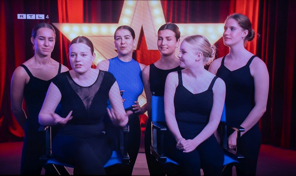 DC Passion HGT B 02.jpg